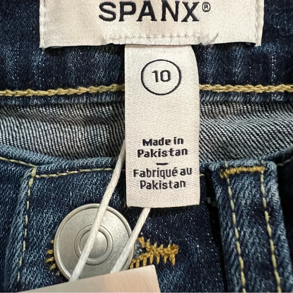 SPANXsculpt ReDefine Flare Jeans Size 10 NWT